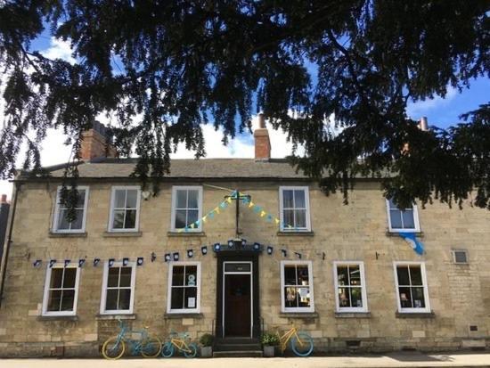 Large 4 Bedroom Home In Boston Spa Village In-Between York, Harrogate And Leeds, Sleeps 9 Exteriör bild