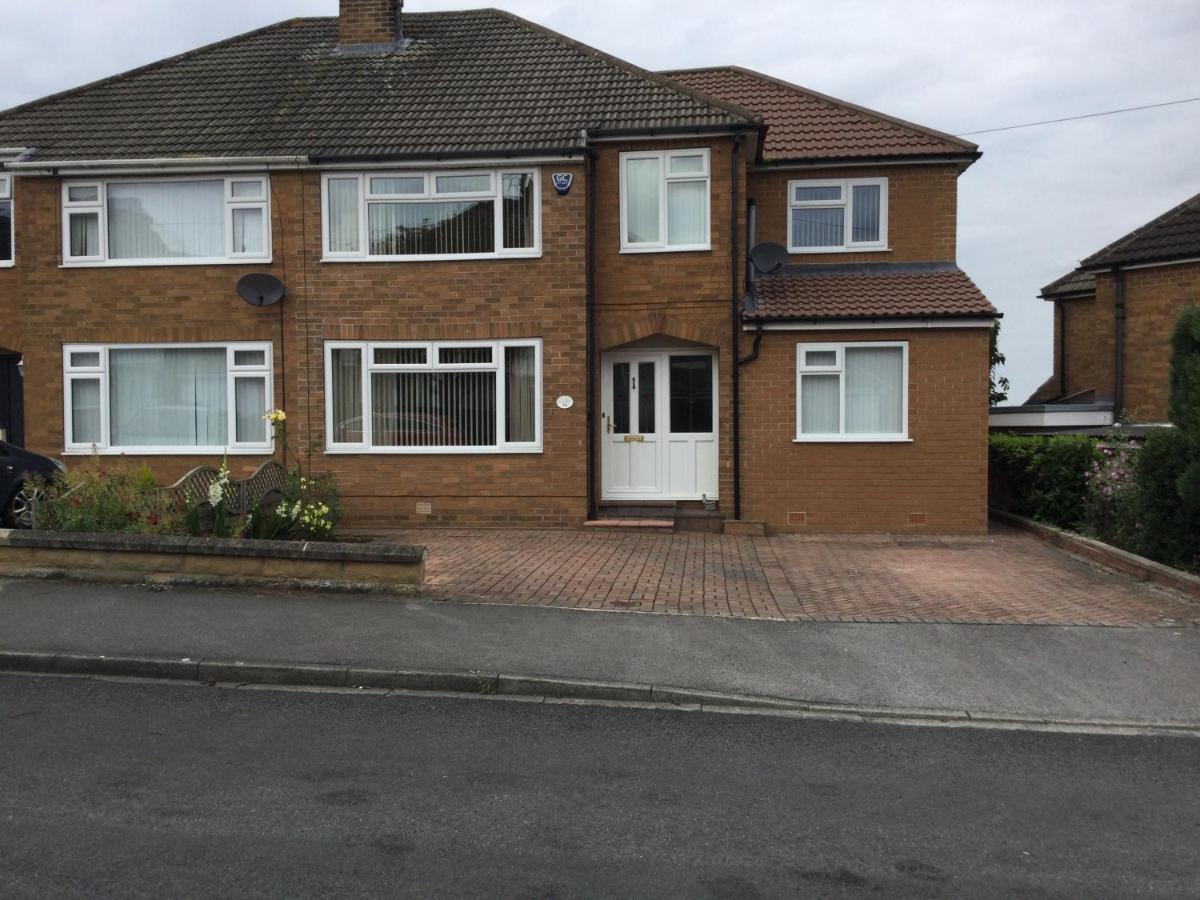 Large 4 Bedroom Home In Boston Spa Village In-Between York, Harrogate And Leeds, Sleeps 9 Exteriör bild